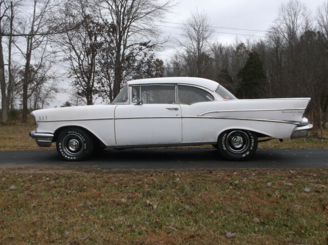 Chevrolet Bel Air/150/210 1957 image number 28