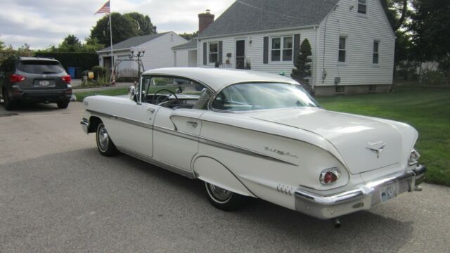 Chevrolet Impala 1958 image number 20