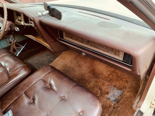 Lincoln Continental 1972 image number 33