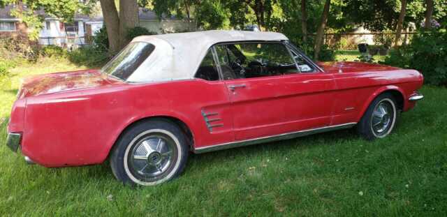 Ford Mustang 1966 image number 2