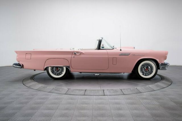 Ford Thunderbird 1957 image number 12