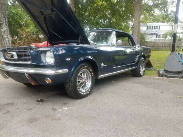 Ford Mustang 1966 image number 17