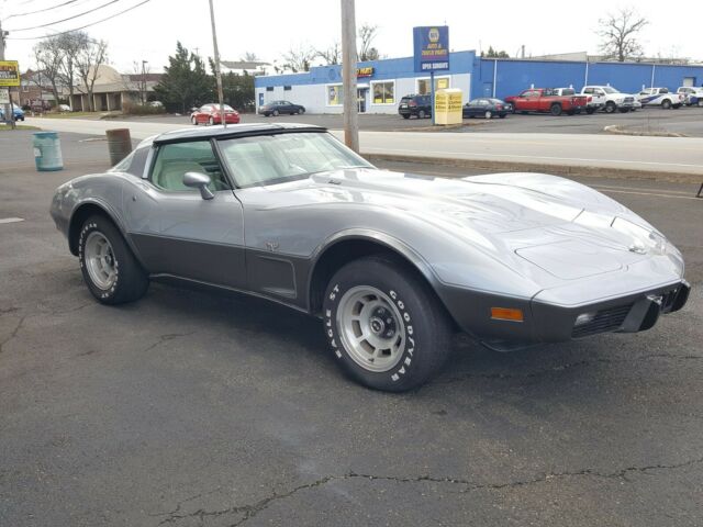 Chevrolet Corvette 1978 image number 27