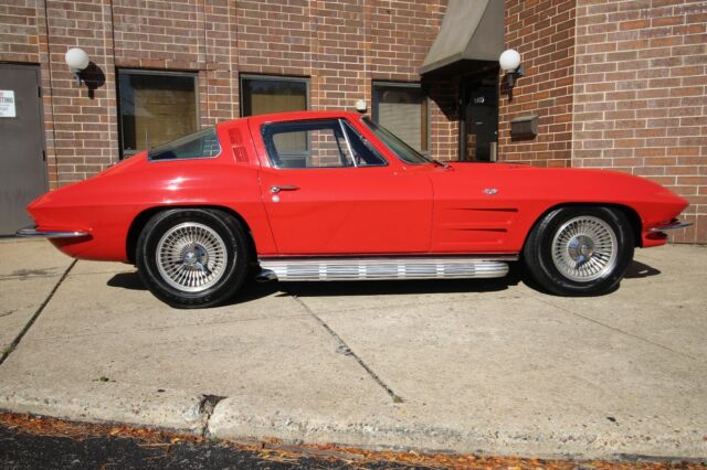 Chevrolet Corvette 1964 image number 29