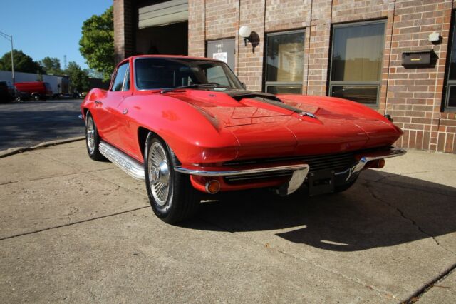 Chevrolet Corvette 1964 image number 31