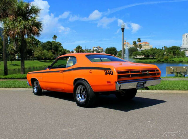 Plymouth Duster 1970 image number 10