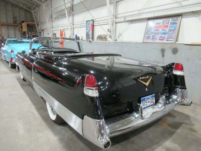 Cadillac Eldorado 1954 image number 1