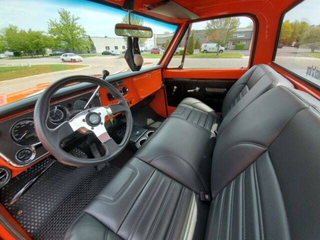 Chevrolet C-10 1968 image number 14