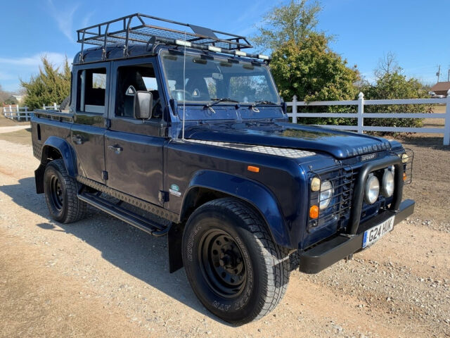 Land Rover Defender 1900 image number 15