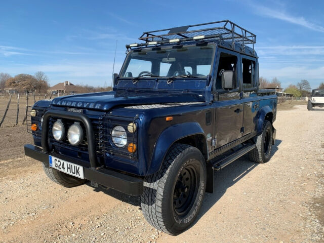 Land Rover Defender 1900 image number 18