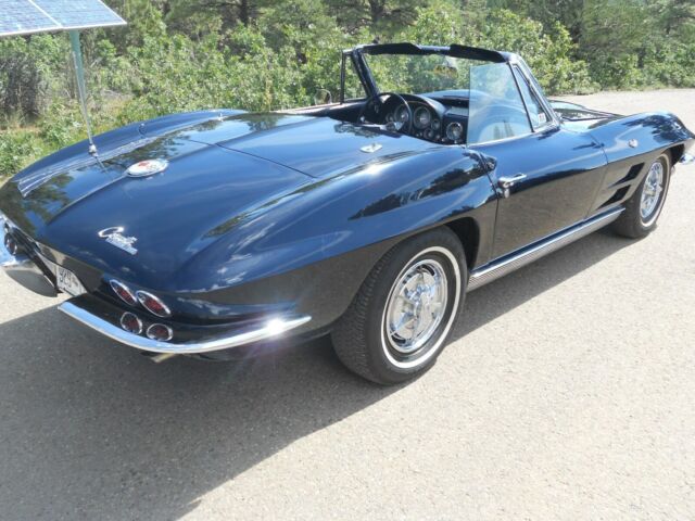 Chevrolet Corvette 1963 image number 15