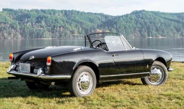 Alfa Romeo Spider 1962 image number 12