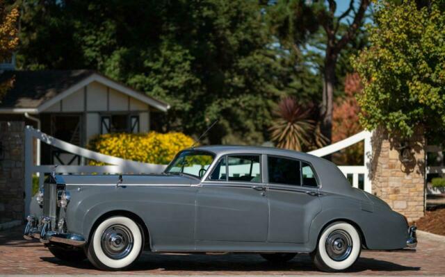 Rolls-Royce Silver Cloud 1958 image number 14