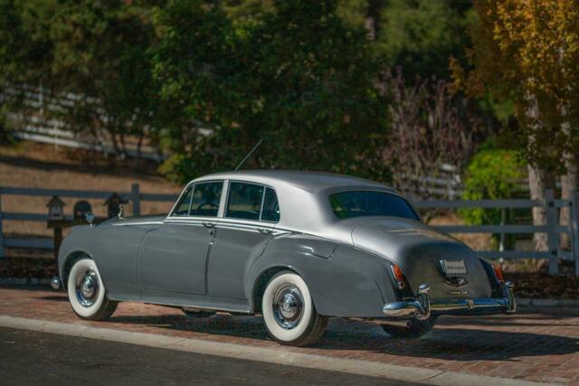 Rolls-Royce Silver Cloud 1958 image number 4