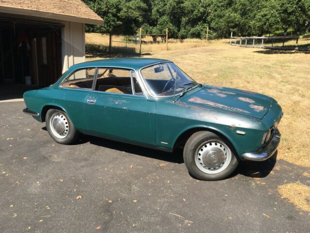 Alfa Romeo GTV 1966 image number 0