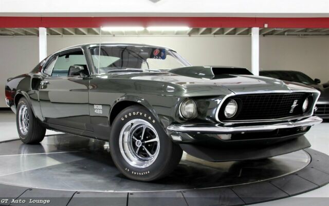 Ford Mustang 1969 image number 2