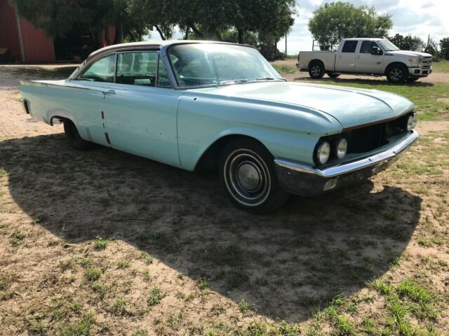 Ford Starliner 1961 image number 33