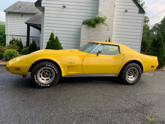 Chevrolet Corvette 1976 image number 12