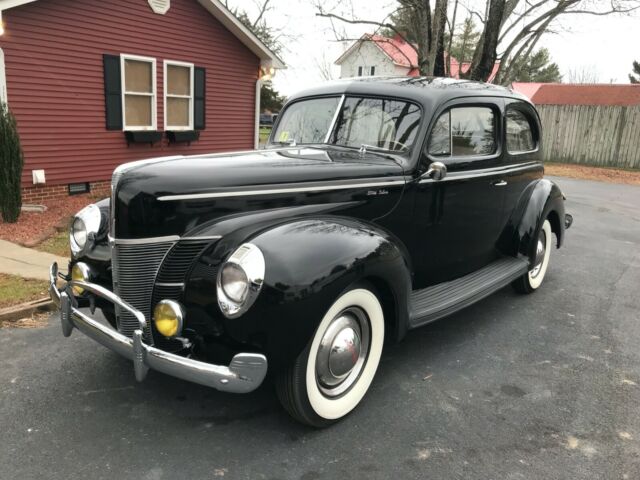 Ford sedan 1940 image number 16