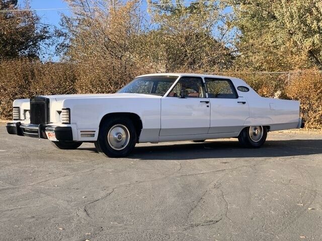 Lincoln Continental 1977 image number 21