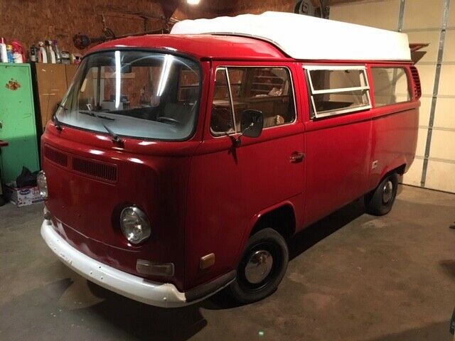 Volkswagen Bus/Vanagon 1972 image number 2