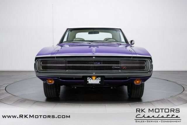 Dodge Charger 1970 image number 13