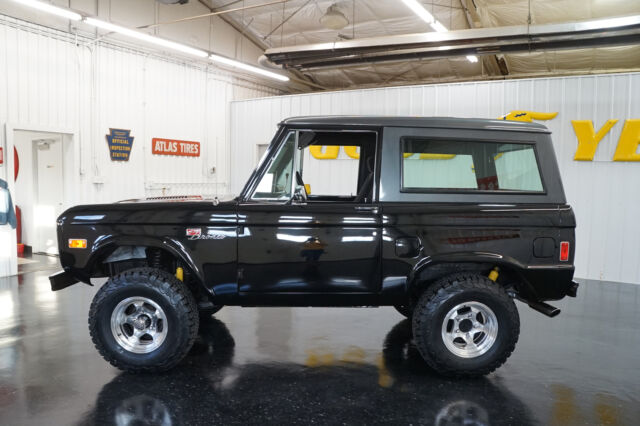 Ford Bronco 1977 image number 14