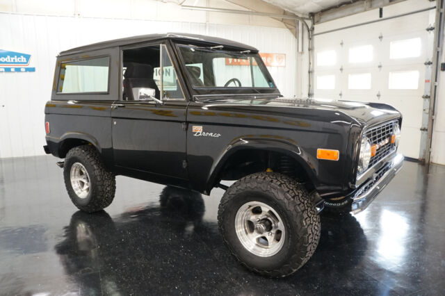 Ford Bronco 1977 image number 9