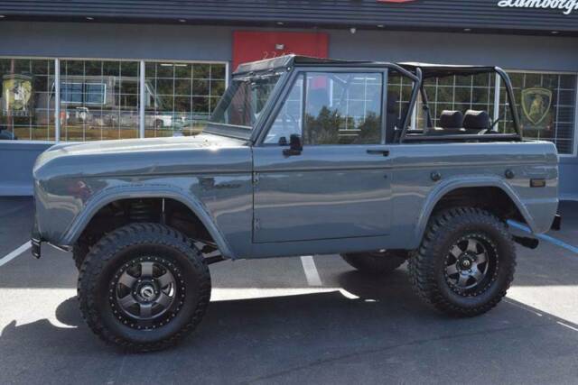 Ford Bronco 1973 image number 1