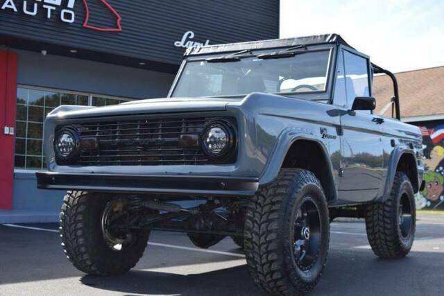 Ford Bronco 1973 image number 16