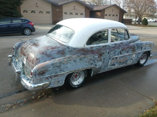 Chevrolet Styleline Deluxe 1952 image number 27