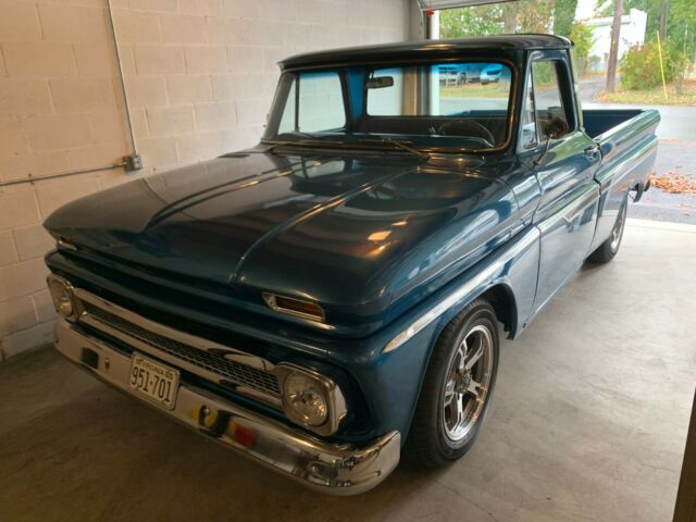 Chevrolet C-10 1965 image number 1