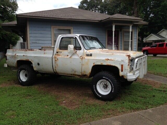 Chevrolet C/K Pickup 2500 1975 image number 1