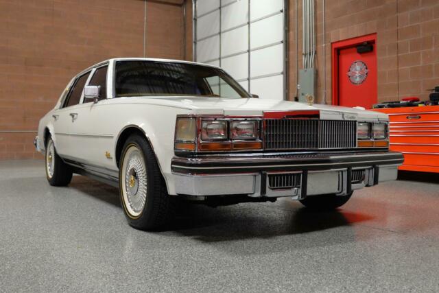 Cadillac Seville 1978 image number 32