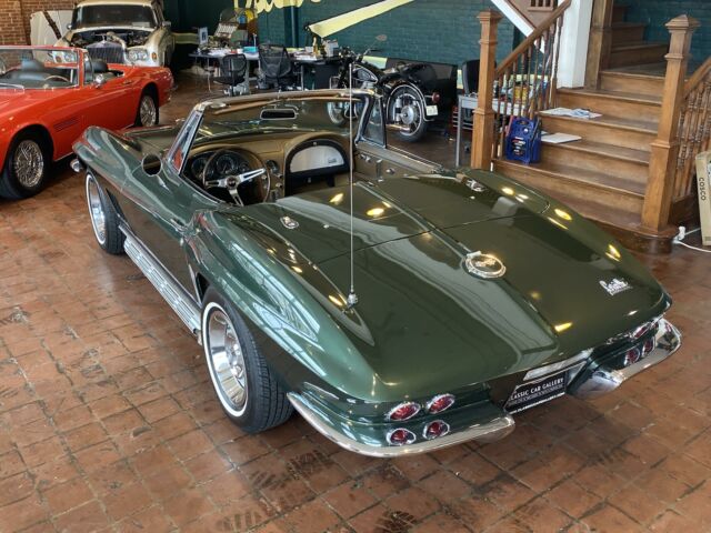 Chevrolet Corvette 1967 image number 28