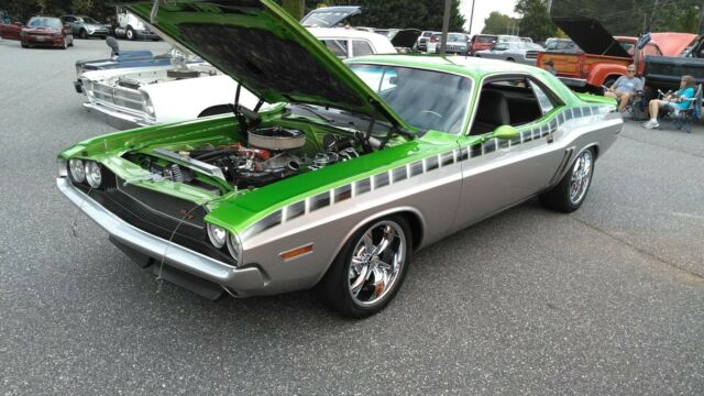 Dodge Challenger 1971 image number 2