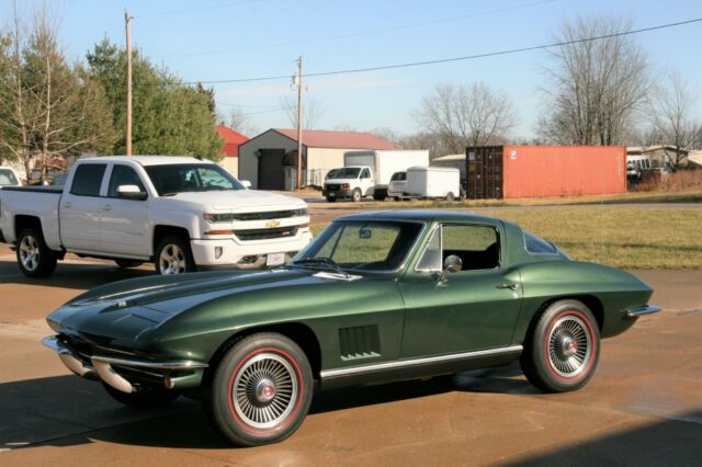 Chevrolet Corvette 1967 image number 0