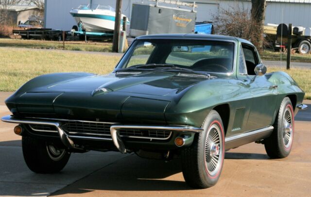 Chevrolet Corvette 1967 image number 25