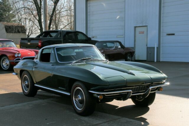 Chevrolet Corvette 1967 image number 26