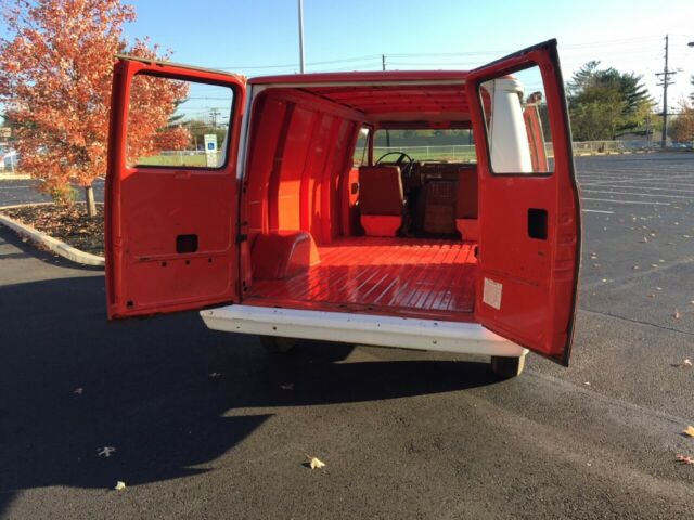 GMC Vandura 1972 image number 12