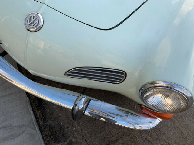 Volkswagen Karmann Ghia 1970 image number 11