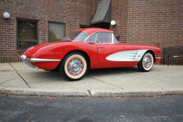 Chevrolet Corvette 1959 image number 29