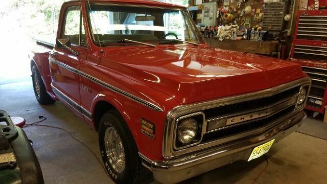 Chevrolet C-10 1970 image number 2