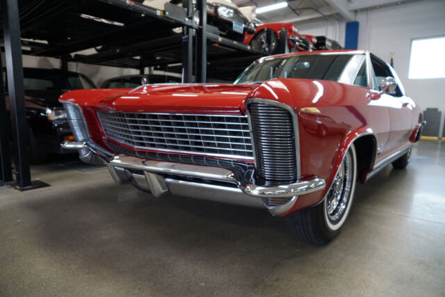 Buick Riviera Gran Sport 425/360HP Dual Quads V8 1965 image number 28