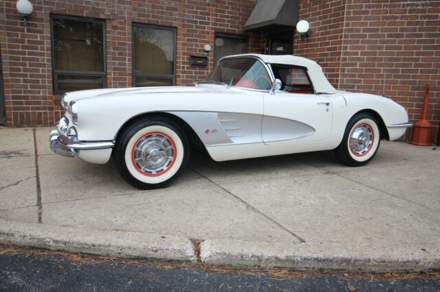 Chevrolet Corvette 1958 image number 1