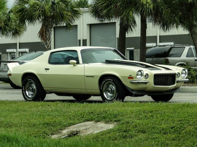 Chevrolet Camaro 1971 image number 11