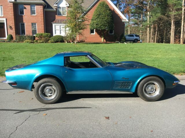 Chevrolet Corvette 1972 image number 29