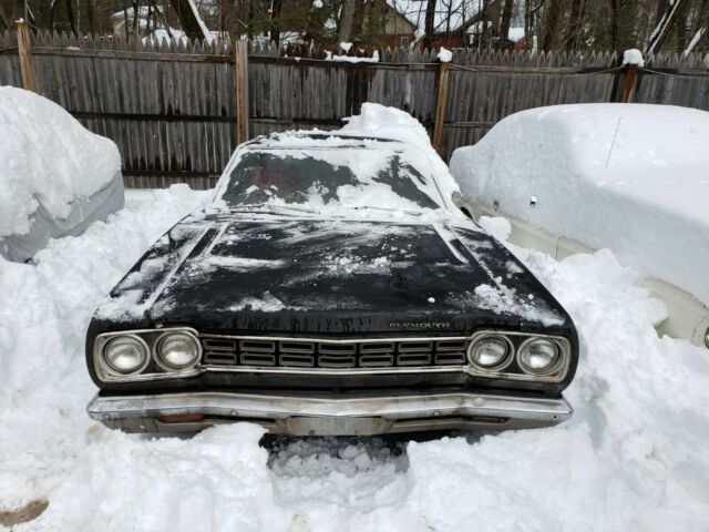 Plymouth Road Runner 1968 image number 10