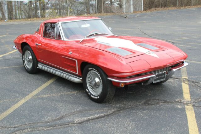 Chevrolet Corvette 1963 image number 2