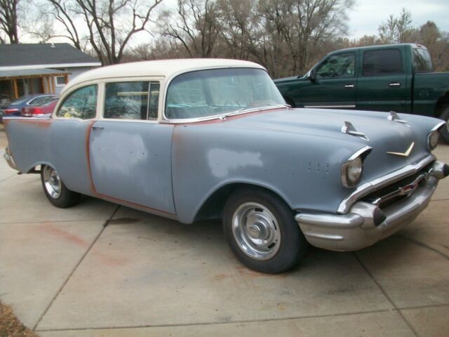 Chevrolet Bel Air/150/210 1957 image number 25